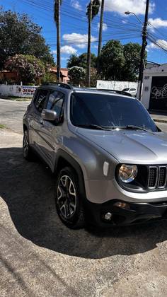 JEEP RENEGADE 2.0 16V TURBO DIESEL LONGITUDE 4P 4X4 AUTOMÁTICO JEEP RENEGADE 2.0 16V TURBO DIESEL LONGITUDE 4P 4X4 AUTOMÁTICO